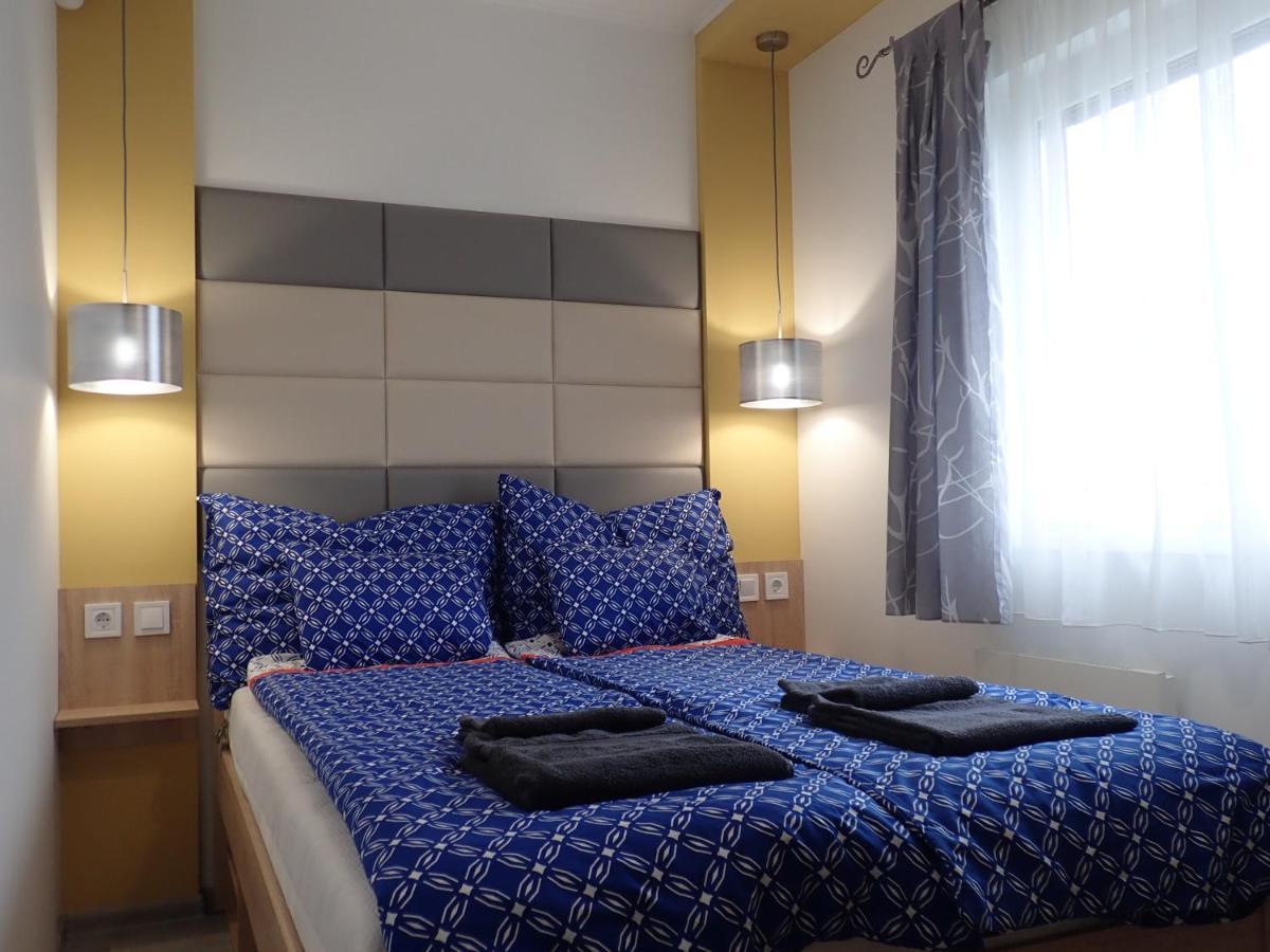Árnyas vendégházak Balatonalmádi Exterior foto